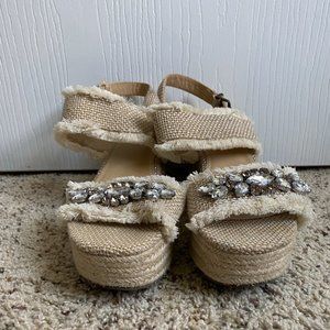 SZ 9 Crown Vintage Espadrille Wedge Sandal